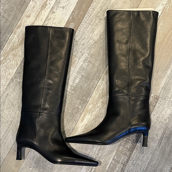 Massimo Dutti black Elegant Black Knee-High Women's Boots